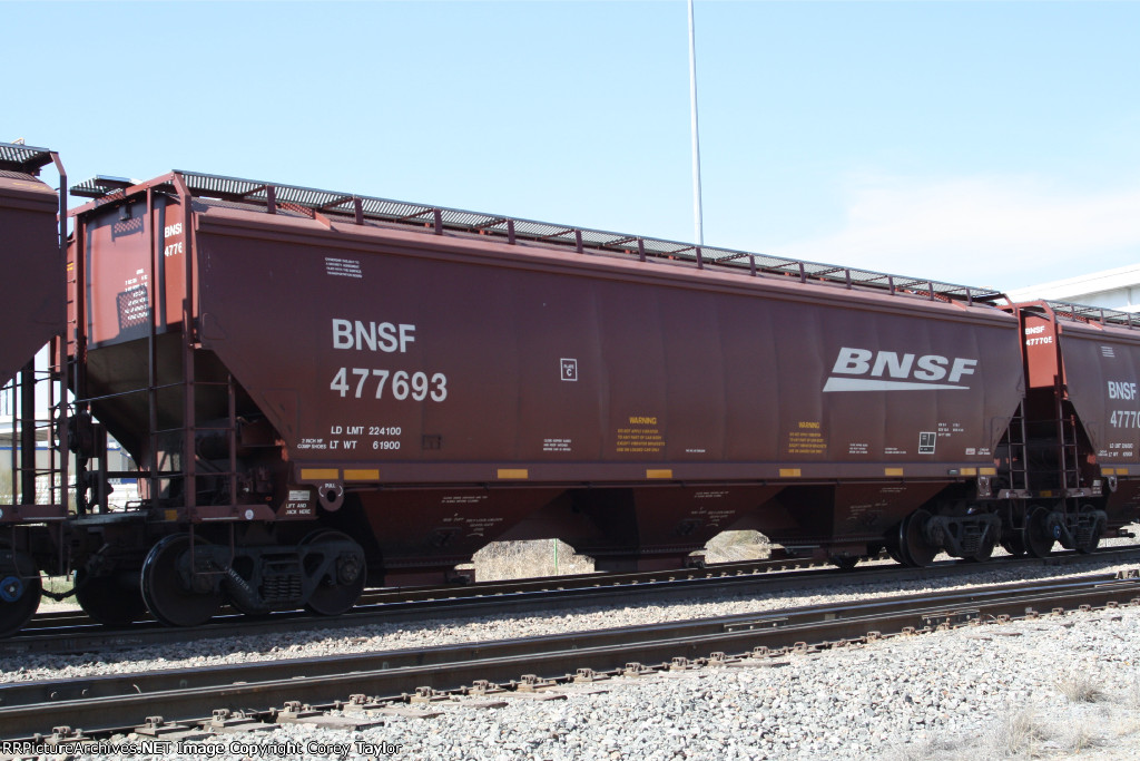 BNSF 477693